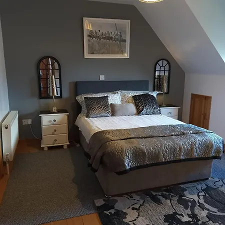 度假居 Cozy In The Scenic Glen Of Aherlow