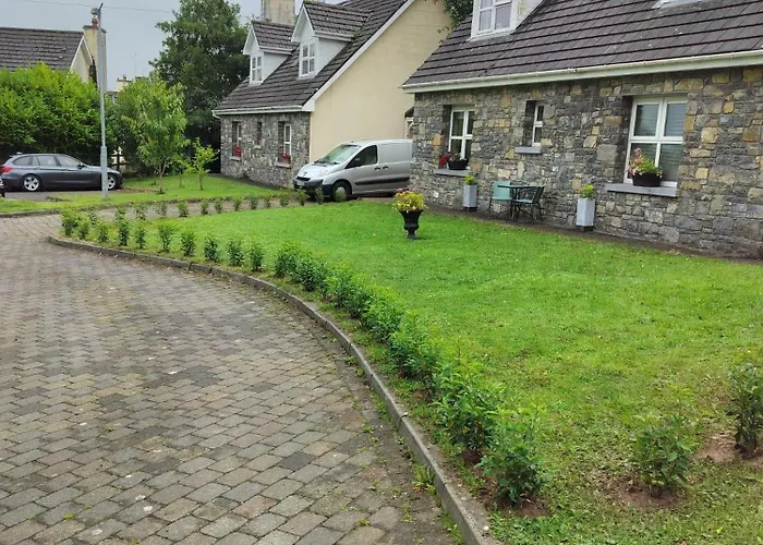 Cozy In The Scenic Glen Of * Aherlow